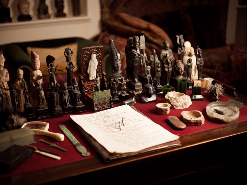 Sigmund Freud's Collection - Desk