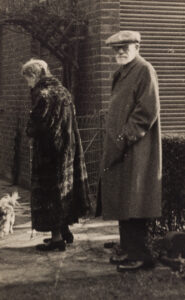 IN54: Martha Freud, Sigmund Freud and Jumbo, 1939
