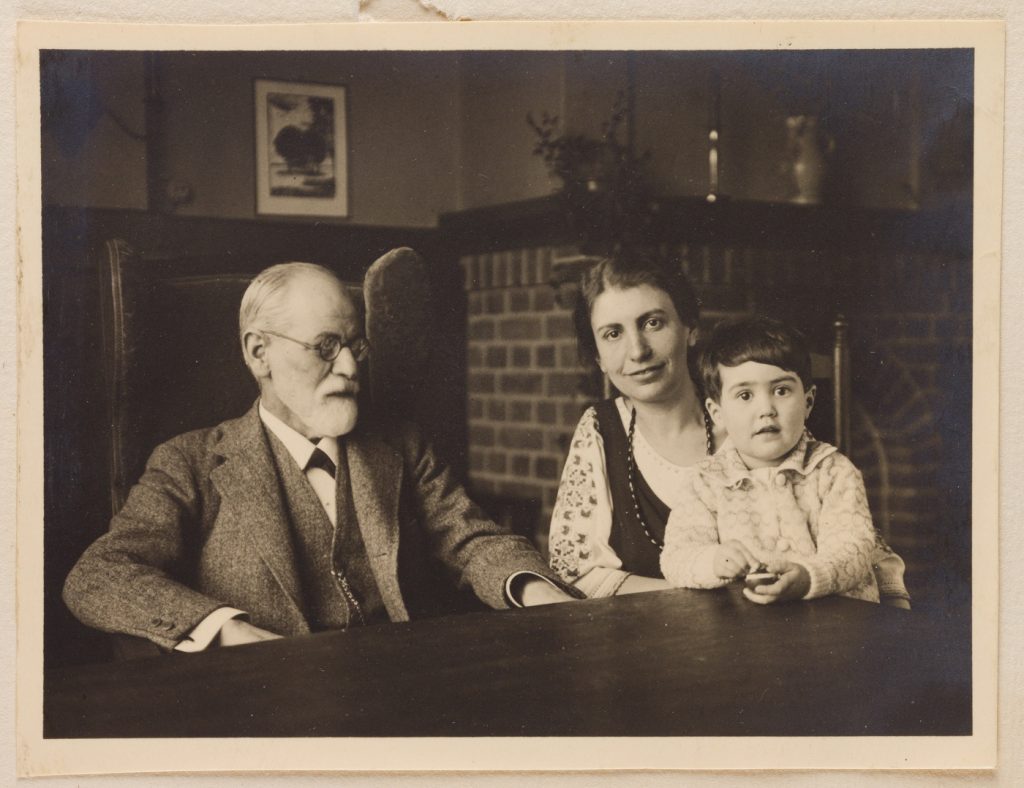 Freud &amp; Family - Freud Museum London